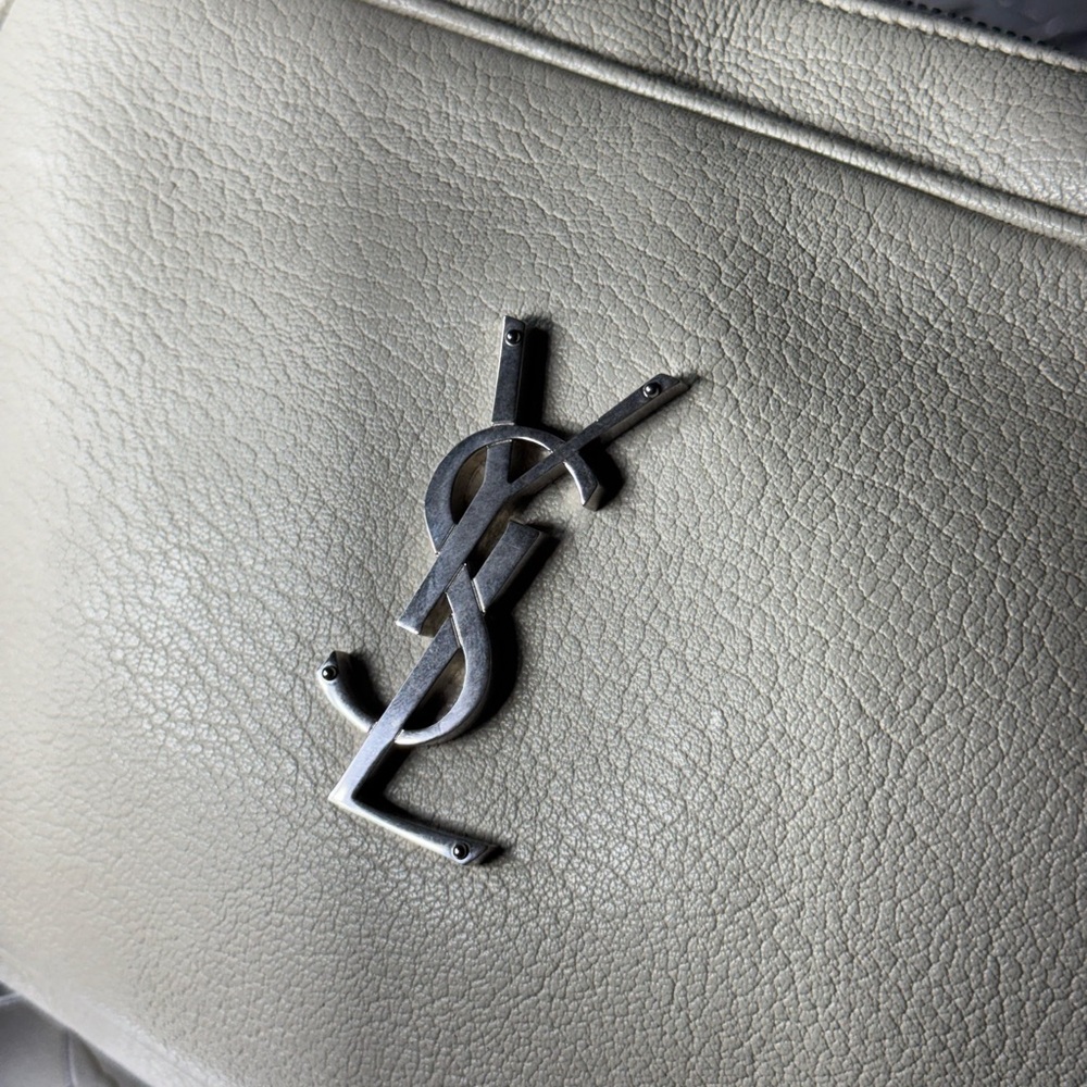 Saint Laurent YSL Lou Camera Bag in Ivory/Cream - Picture 6 of 10